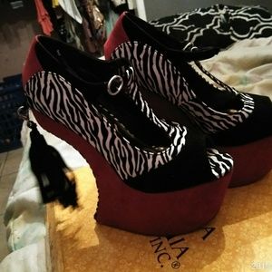 Brand new High heels